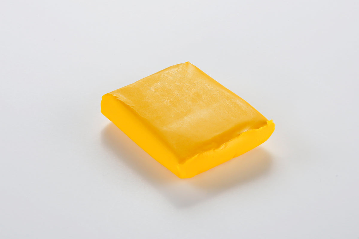 Arcilla Polimérica Cernit One Amarillo | Pastilla 56g