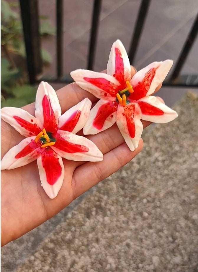 Pendientes flor de lirio rosa