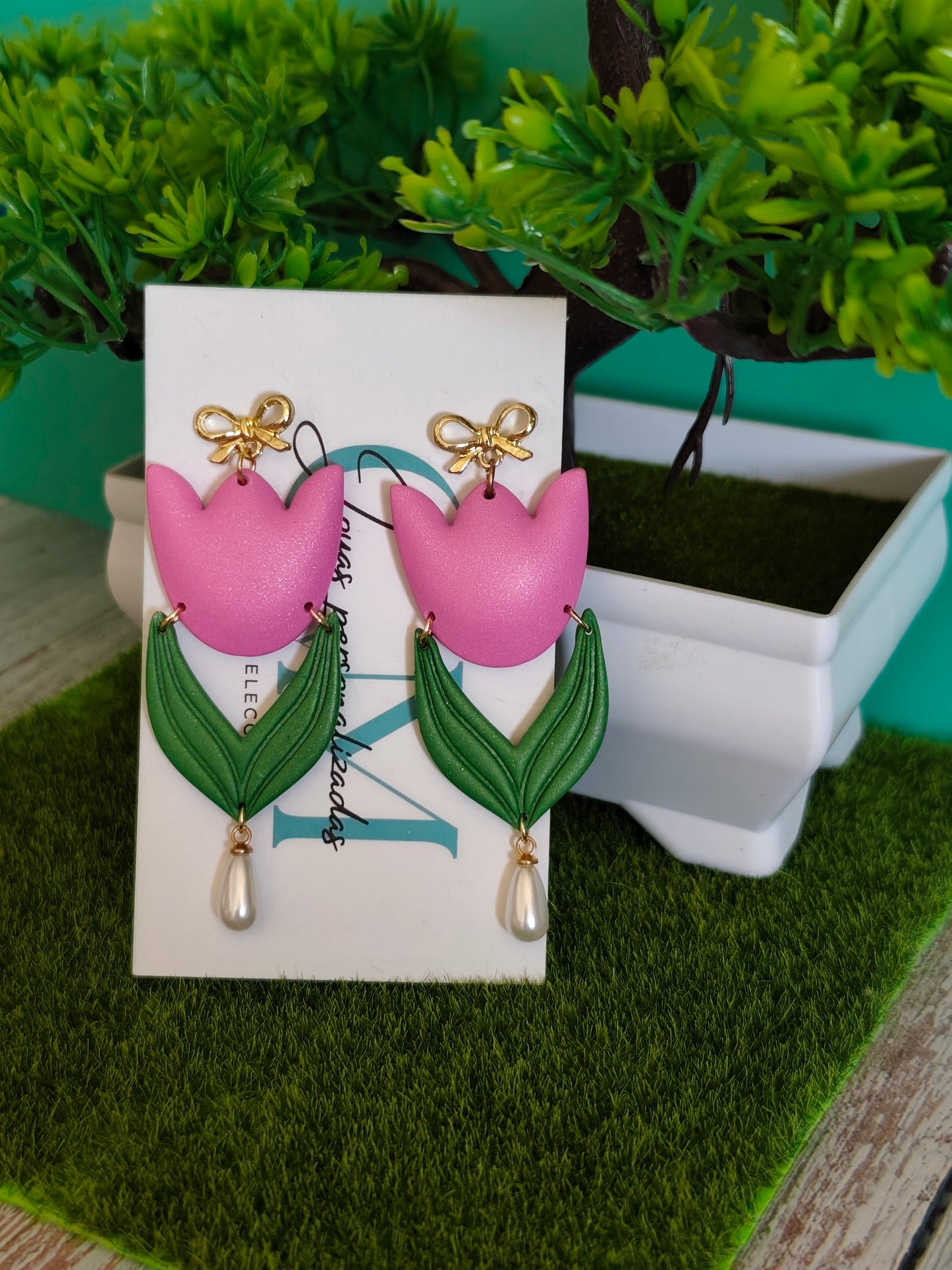Pendientes Tulipán Rosa con Perla Colgante | Diseño Único