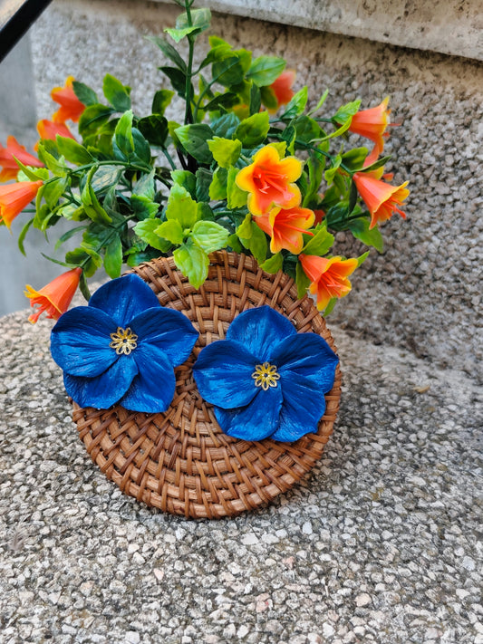 Pendientes Hortensia Azul · Arcilla Polimérica