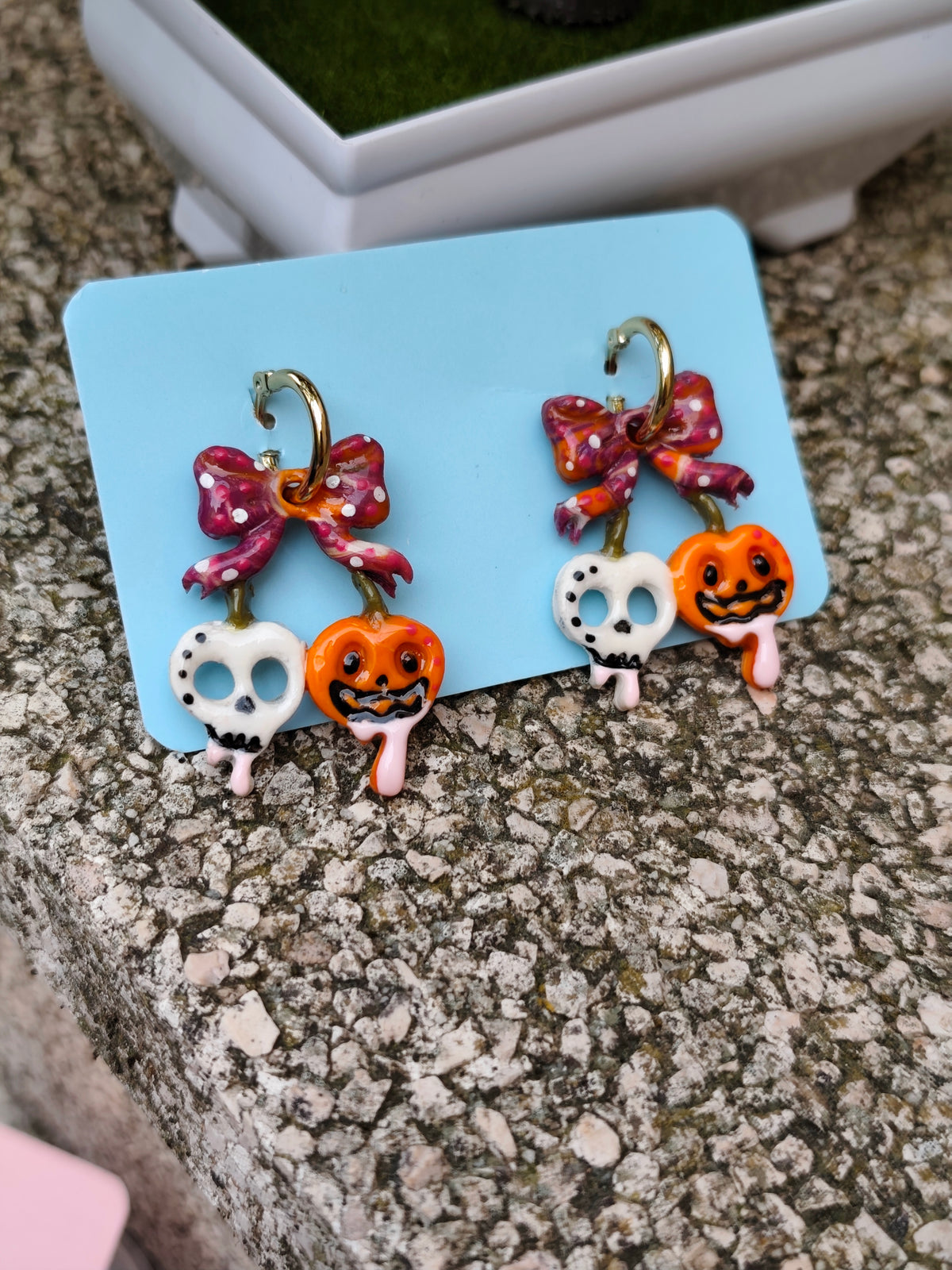 Pendientes Calavera y Calabaza con Lazo · Halloween Edición Limitada