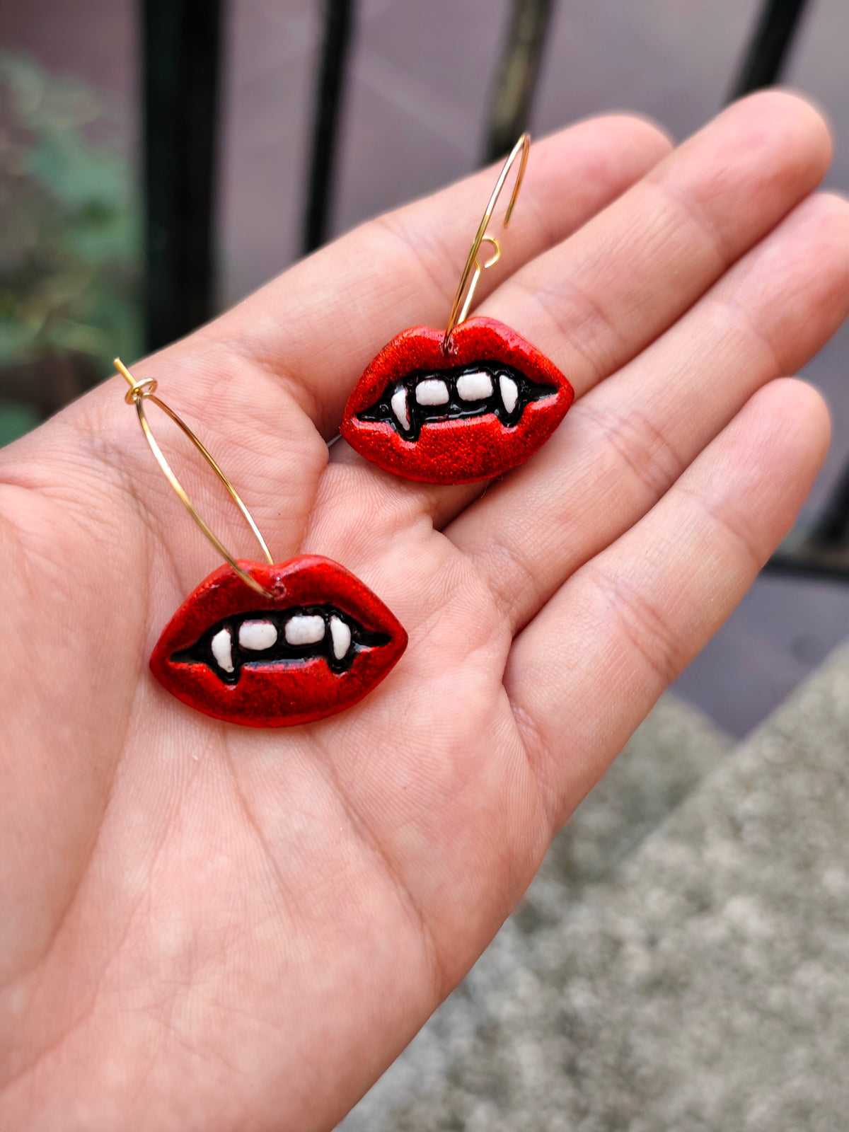 Pendientes Labios Vampira · Halloween Edición Limitada