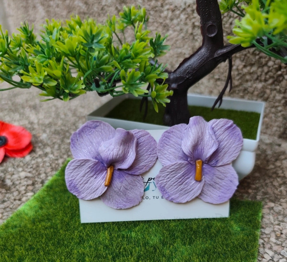 Pendientes Orquídea Lila | Flor Tropical Hecha a Mano