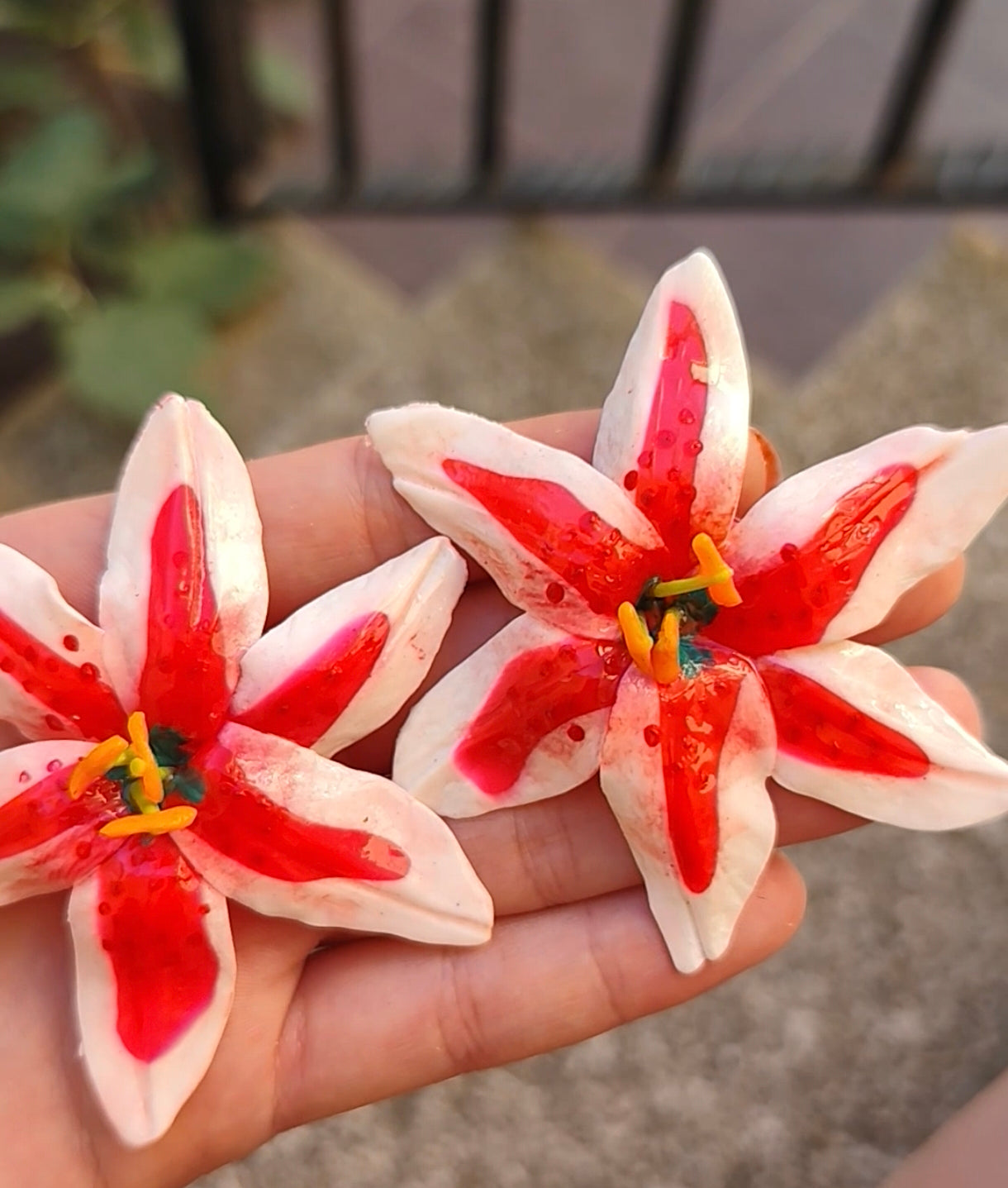 Pendientes flor de lirio rosa