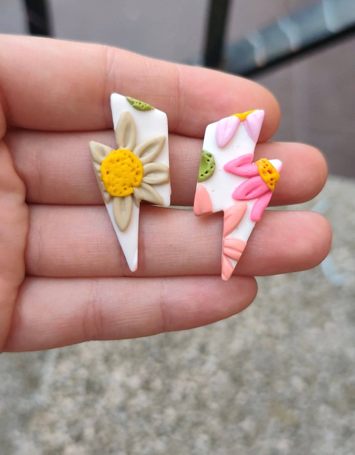 Pendientes Rayo Floral | Edición Única | Arcilla Polimérica | Hecha a Mano