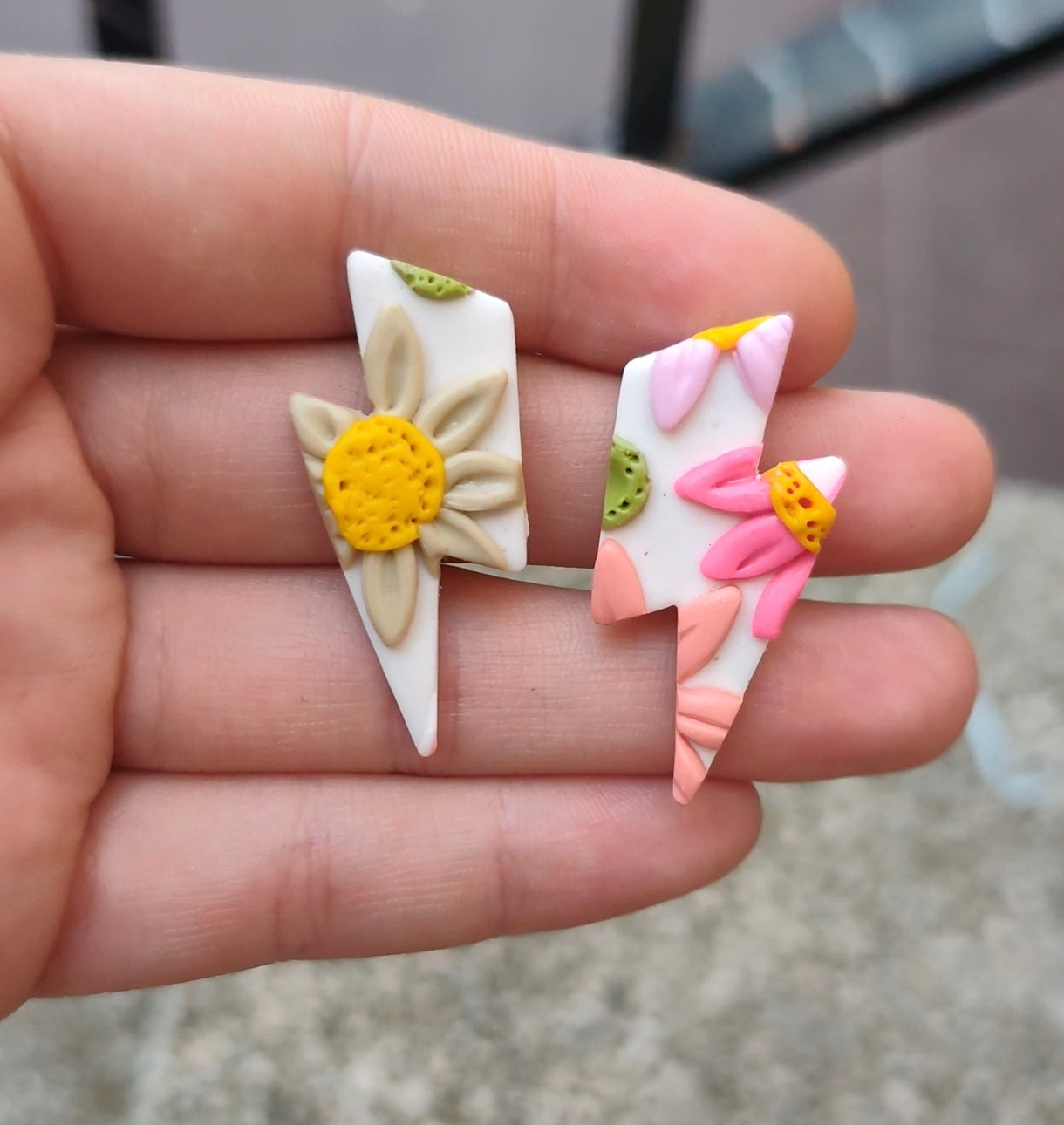 Pendientes Rayo Floral | Edición Única | Arcilla Polimérica | Hecha a Mano