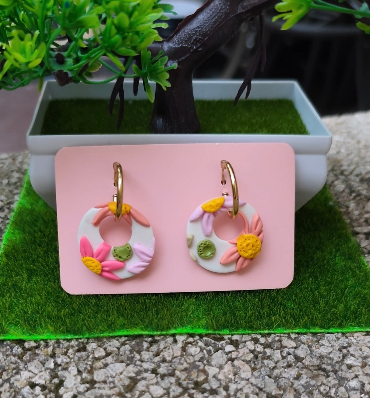 Pendientes Aro Floral Circular | Edición Única | Arcilla Polimérica | Aro Acero Hipoalergénico