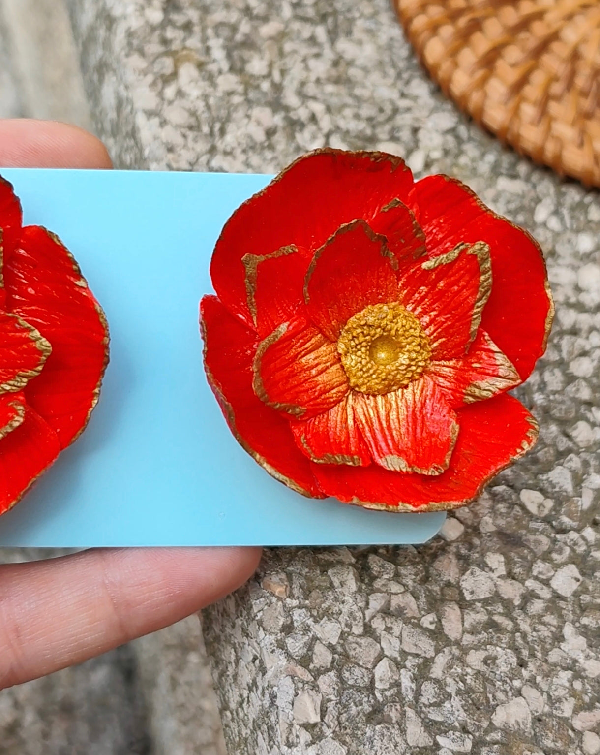 Pendientes Pávot | Flor Grande Roja y Dorada | Arcilla Polimérica | Hecha a Mano
