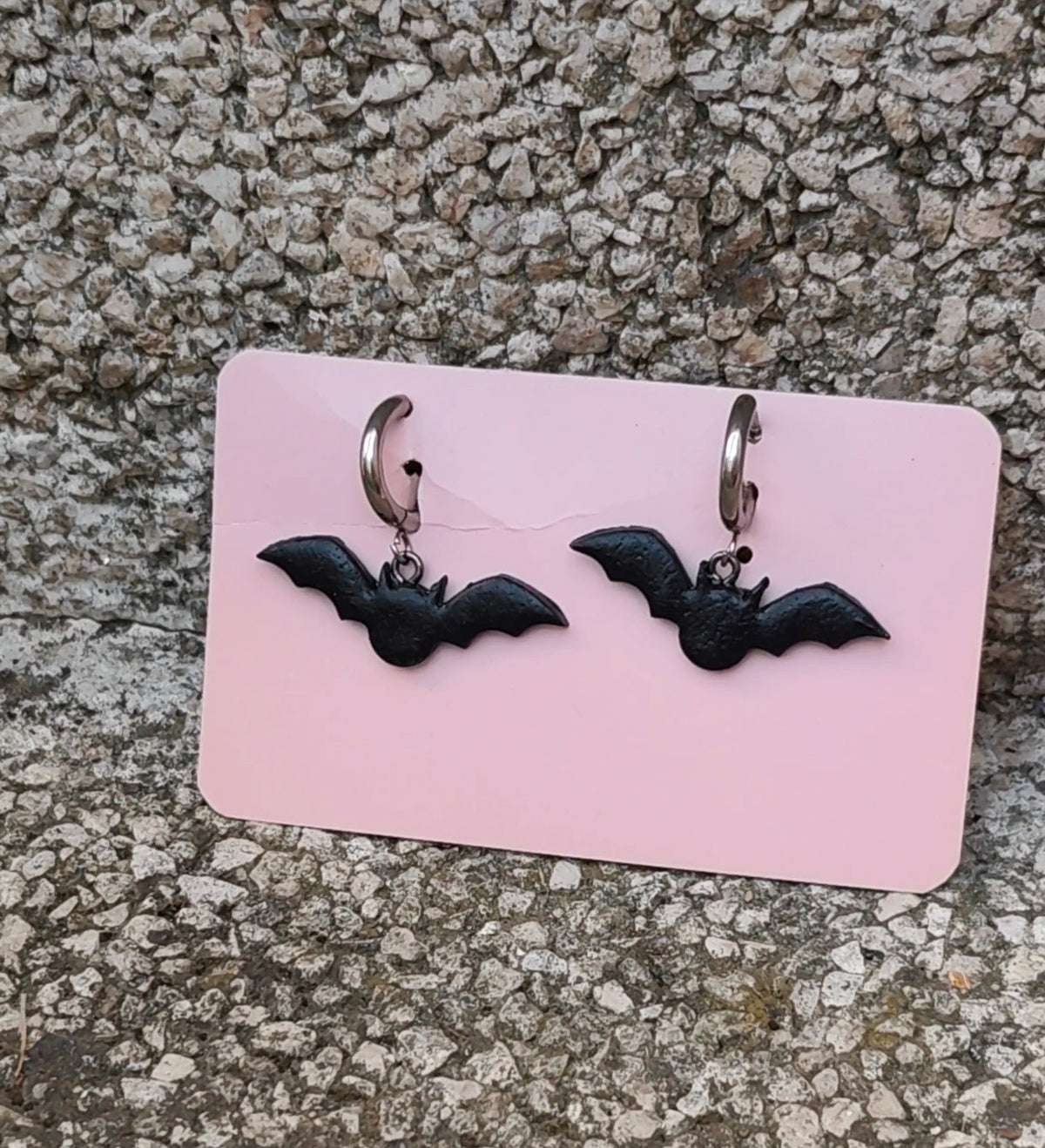 Pendientes murciélago Halloween arcilla polimérica negra