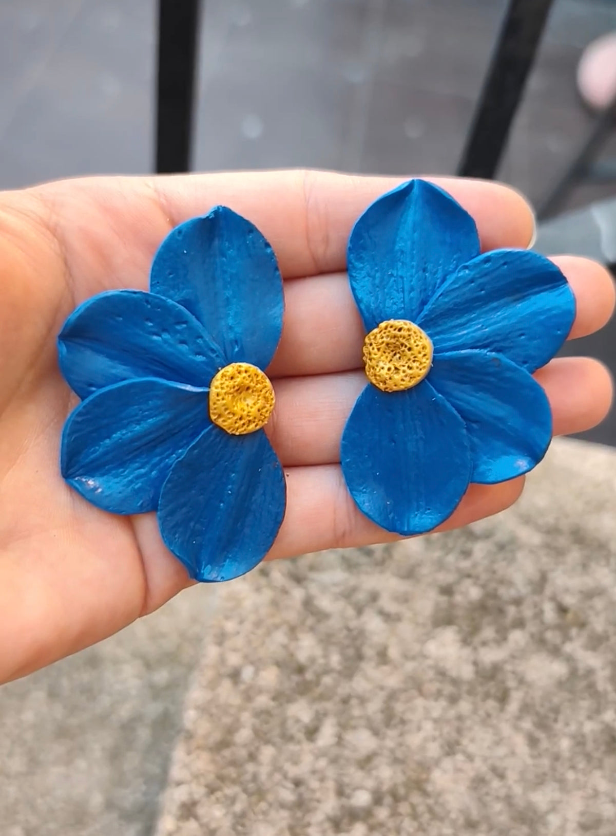 Pendientes Anémona Azul · Arcilla Polimérica