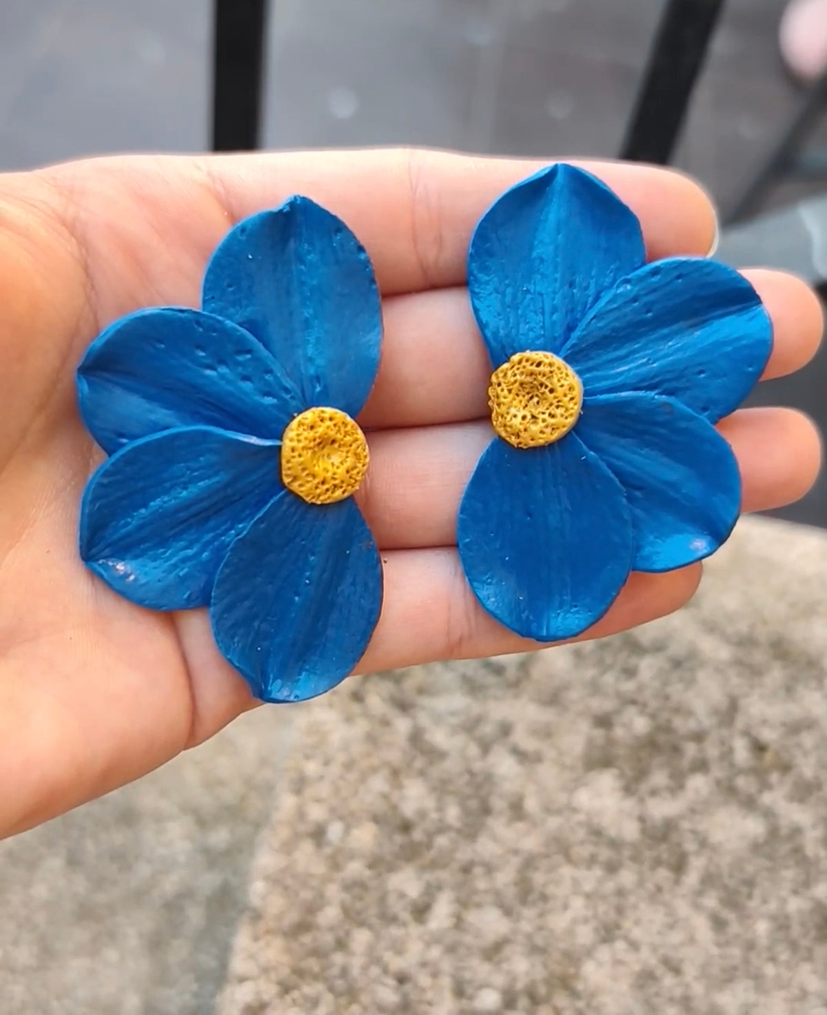 Pendientes Anémona Azul · Arcilla Polimérica