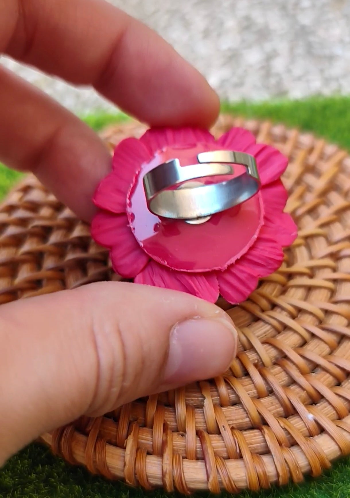 Anillo Dalia Fucsia Artesanal | Arcilla Polimérica